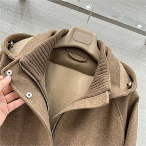 Бомбер LORO PIANA 158666