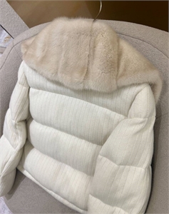 Пуховик BRUNELLO CUCINELLI 158818