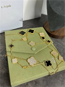 Серьги Van Cleef 158954