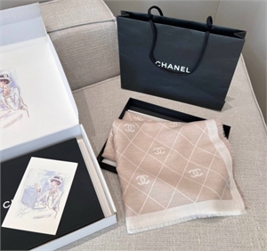 Платок CHANEL 159670