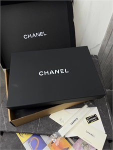 Платок CHANEL 159999