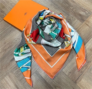 Платок HERMES 160088