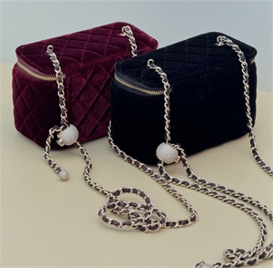 Сумка CHANEL 160386