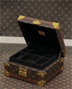 Шкатулка LV 160417