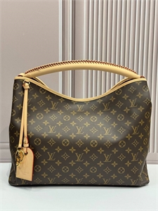Сумка  LOUIS VUITTON 160896