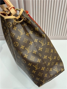 Сумка  LOUIS VUITTON 160896