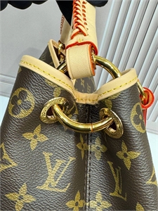 Сумка  LOUIS VUITTON 160896