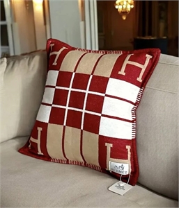 Подушка HERMES 161410