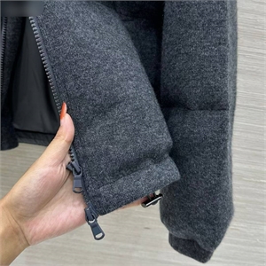 Пуховик BRUNELLO CUCINELLI 161575