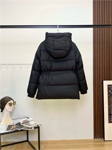 Пуховик BURBERRY 161581