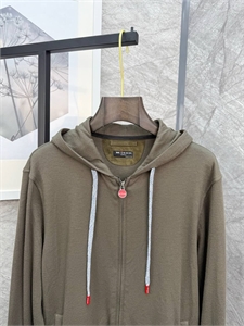 Костюм прогулочный KITON 161681