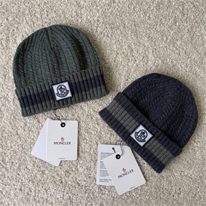 Шапка MONCLER 162163