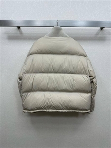 Пуховик CELINE 159361