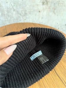 Шапка PRADA 163253