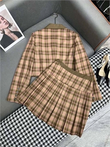 Костюм MIU MIU 163391