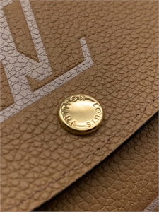 Кошелек LOUIS VUITTON 163551