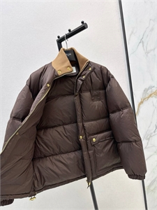 Пуховик CELINE 163652