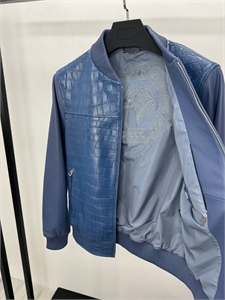 Куртка SR из кожи крокодила 163696