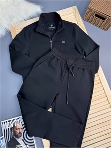 Прогулочный костюм TF 163698