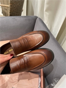 Лоферы MIU MIU 163730