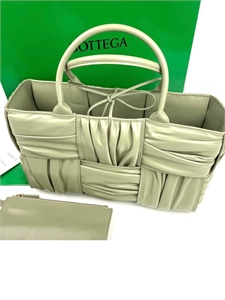 Сумка BOTTEGA VENETA 163926
