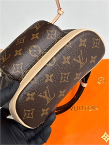 Рюкзак LOUIS VUITTON 163937