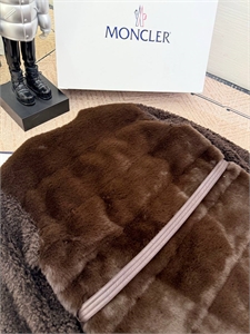 Куртка MONCLER 164034