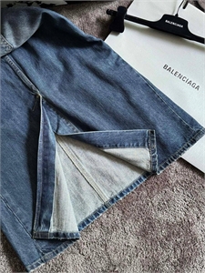Джинсы BALENCIAGA 164059