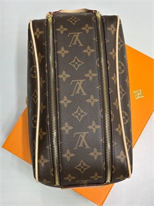 Косметичка LOUIS VUITTON 164098