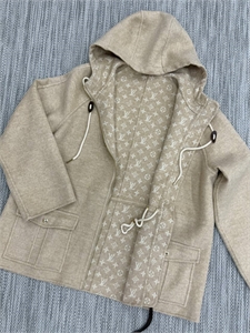 Полупальто LOUIS VUITTON 164372