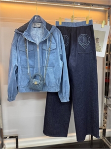 Костюм CHANEL 164379