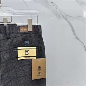 Брюки BURBERRY 164559