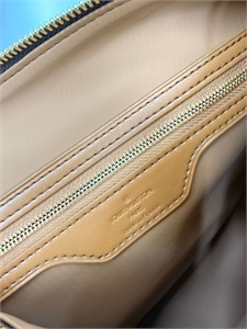 Сумка LOUIS VUITTON 164758