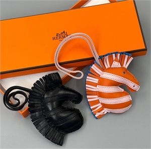 Брелок HERMES 164810