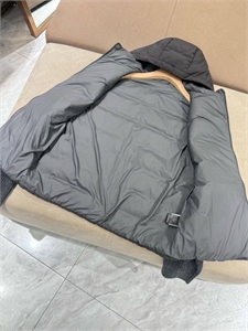 Куртка BRUNELLO CUCINELLI 164868