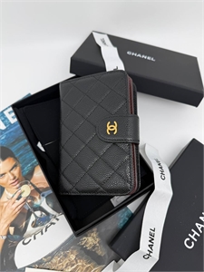 Обложка CHANEL 164904