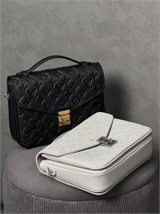 Сумка LOUIS VUITTON 164916