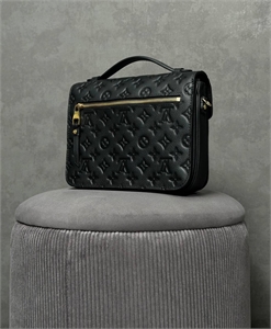 Сумка LOUIS VUITTON 164917