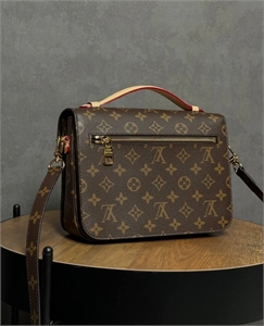 Сумка LOUIS VUITTON 164919