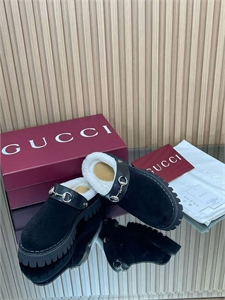 Обувь PRADA 164938