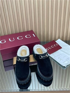 Обувь PRADA 164938