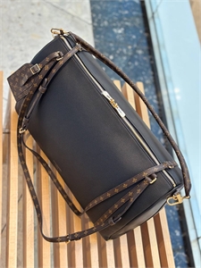 Сумка LOUIS VUITTON 165033