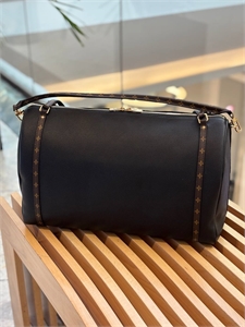 Сумка LOUIS VUITTON 165033