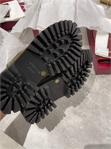 Обувь GUCCI 164983