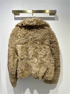 Шуба FENDI 165196