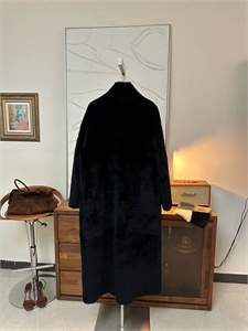 Пальто DIOR 165210