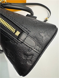 Сумка LOUIS VUITTON 165389