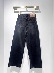 Джинсы LOUIS VUITTON 165497