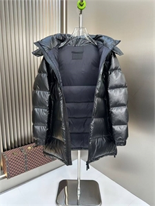 Куртка PRADA 165568