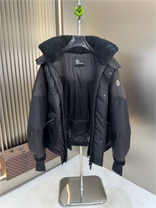 Куртка MONCLER 165569